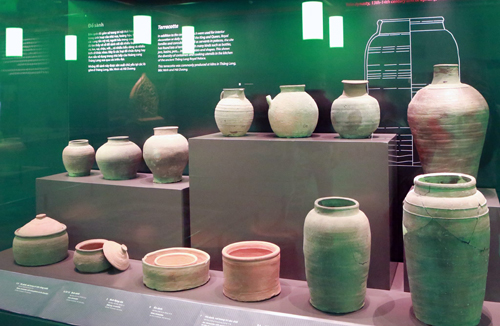 Pameran arkeologi menambah tenaga terhadap nilai global yang menonjol dari situs peninggalan sejarah Benteng Kerajaan Thang Long