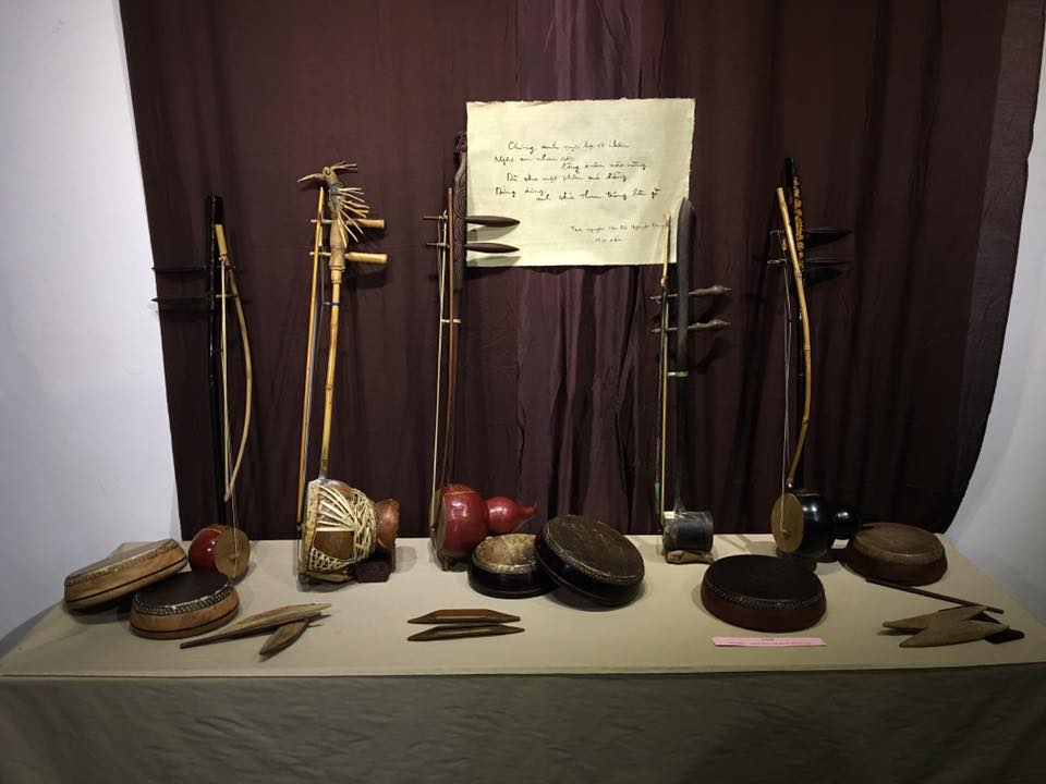 Proyek “Kecapi dengan suara dari benang sutera” kembali ke ciri khas dari instrumen musik tradisional