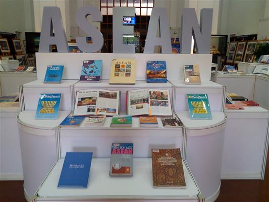 Exhibition on ASEAN Community opens