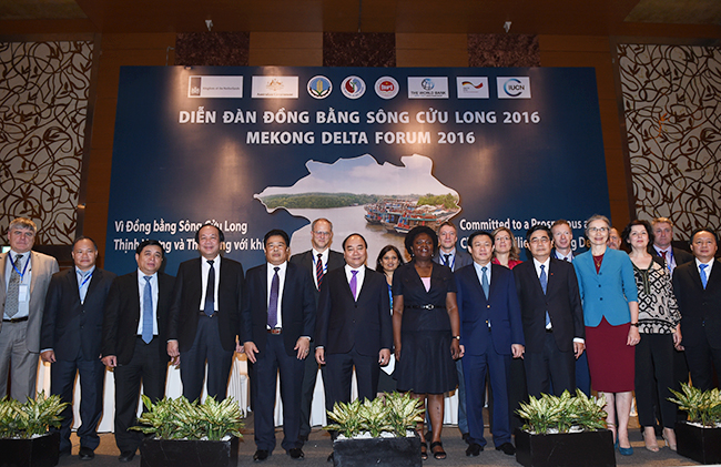 Economic development in the Mekong Delta adapting to climate change