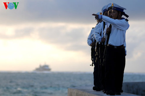 Persistently, resolutely protecting national sovereignty by peaceful measures