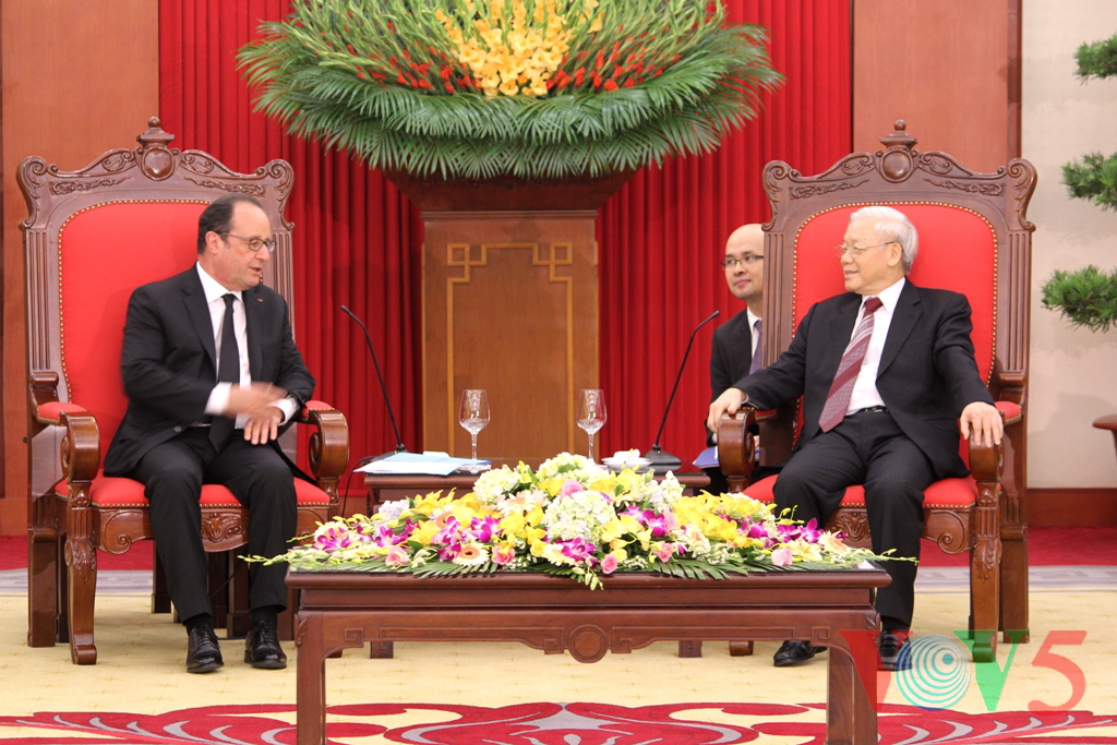 Líder político de Vietnam reafirma voluntad nacional de fortalecer relaciones con Francia