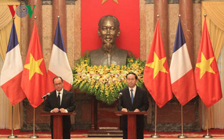 Vietnam y Francia acuerdan afianzar asociación estratégica