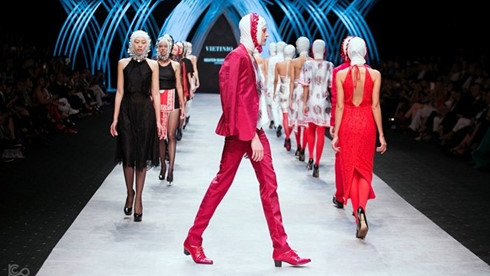 Vietnam International Fashion Week to be held in Hanoi