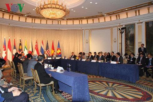 เวียดนามเข้าร่วมการประชุมรัฐมนตรีต่างประเทศอาเซียน – สหรัฐอย่างไม่เป็นทางการ