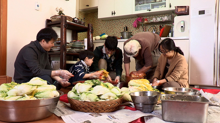 Kimjang culture of making and sharing Kimchi
