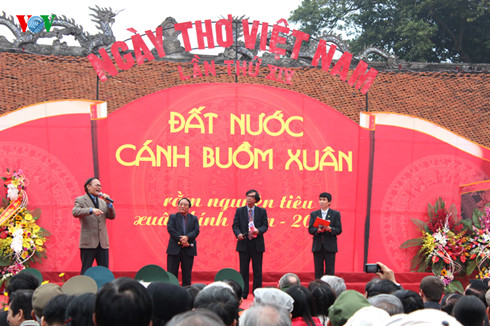 La journée de la poésie vietnamienne 2016