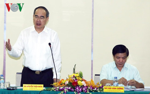 Ông Nguyễn Thiện Nhân làm việc với Tổng liên đoàn Lao động Việt Nam