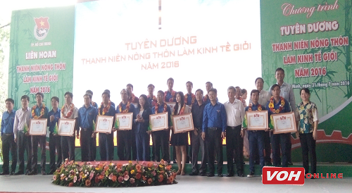 Ho Chi Minh City praises young people with successful business operations