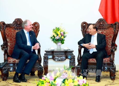 prime minister receives leaders of jardines matheson, uniliver groups hinh 0