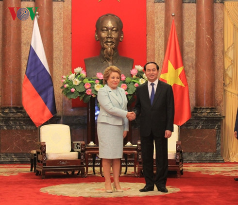 президент вьетнама принял председателя совета федерации рф hinh 0